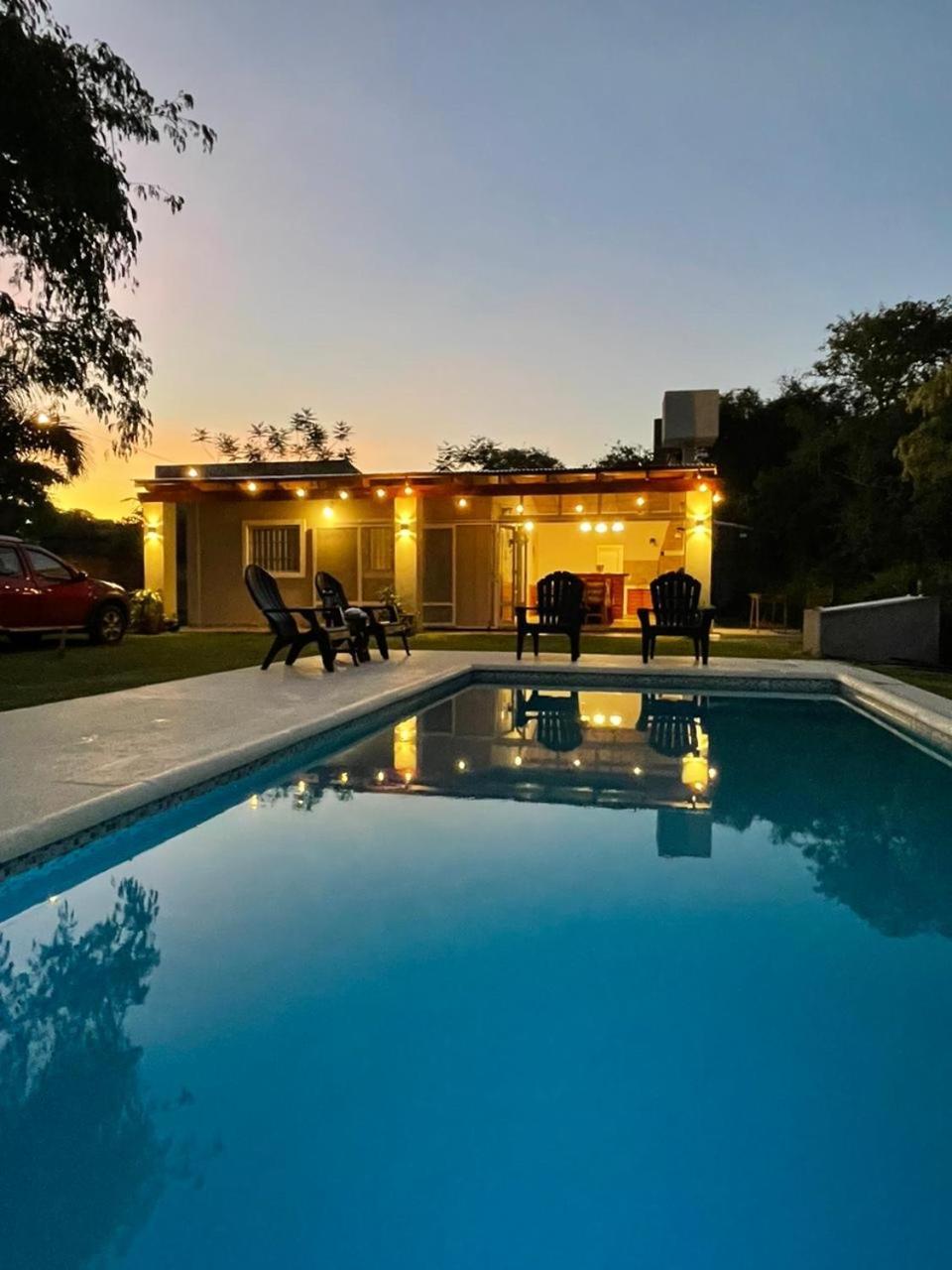 Casa Con Piscina Paso De La Patria. Bitcoin's House.