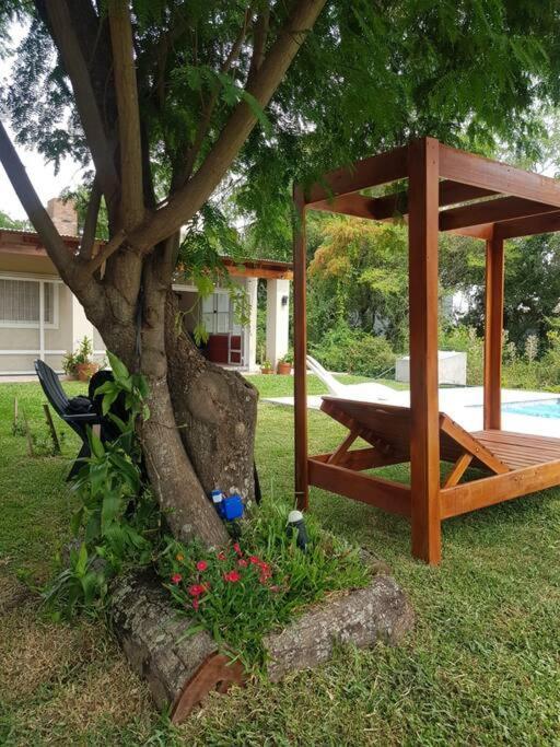 Casa Con Piscina Paso De La Patria. Bitcoin's House.